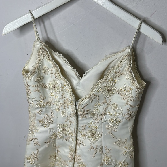 Oleg Cassini Elegant Mini Beaded Lace Embroidered Ivory /champ Wedding Dress - 4 - Picture 4 of 8
